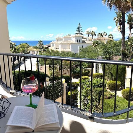 Stylish Townhouse In Beachfront Complex Marbella Eksteriør billede