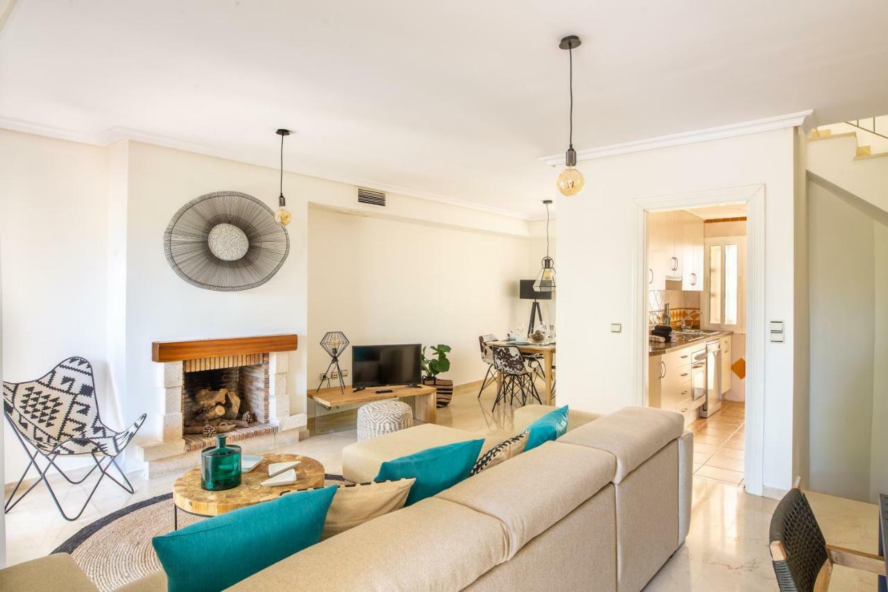 Stylish Townhouse In Beachfront Complex Marbella Eksteriør billede